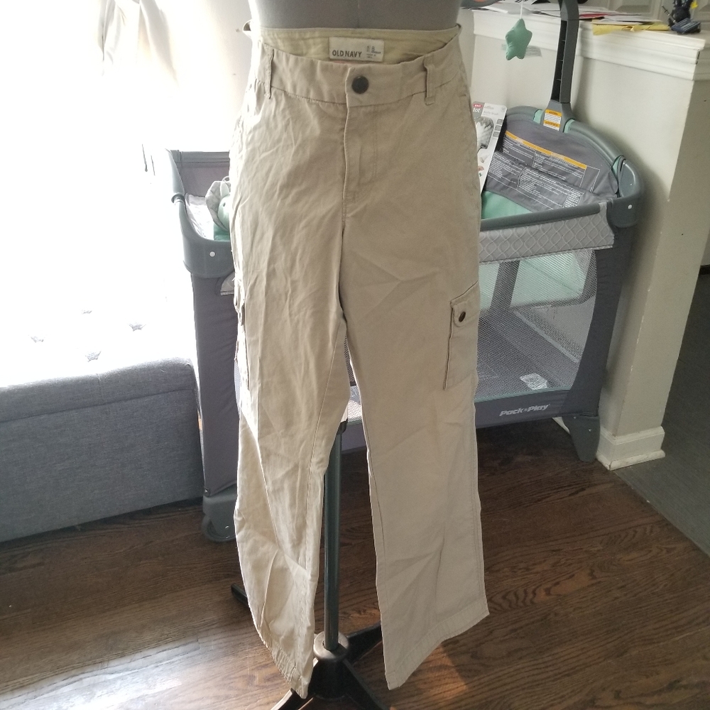 Pants with extra pockets